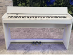 Цифровое пианино Roland F701 WH - белый