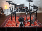 Электронная ударная установка Alesis Strata Core E-Drum Kit