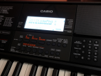 Синтезатор CASIO CT-X700