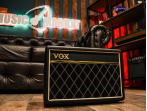 VOX PATHFINDER 10 B-басовый комбо