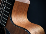 Электроакустическая гитара Maton EBW70C