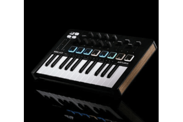 Миди-клавиатура Arturia MiniLab 3 Black