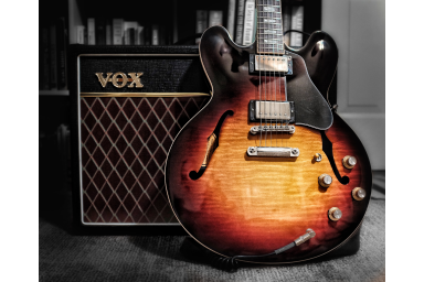 Полуакустическая гитара Gibson ES-335 Satin Vintage Sunburst