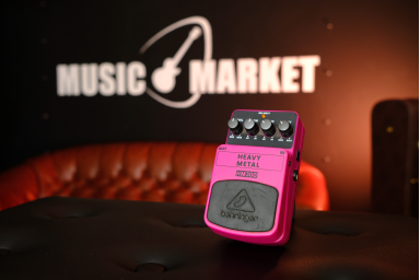 Педаль эффектов дисторшн Behringer HM300