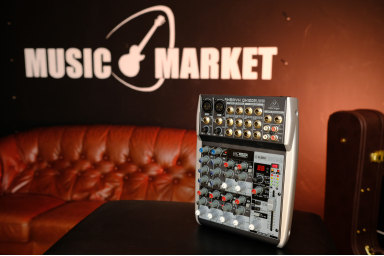 Микшерный пульт BEHRINGER XENYX QX1002USB