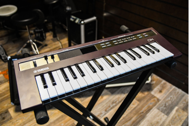 Синтезатор YAMAHA REFACE DX