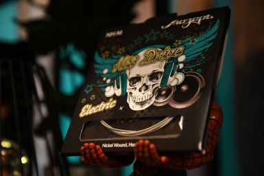 Комплект струн для электрогитары, 10-50, Мозеръ Medium Hit Drive  NH-M