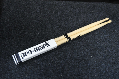 PRO MARK FBO595AW SHIRA KASHI OAK FORWARD 5B барабанные палочки, дуб, деревянный наконечник Acorn