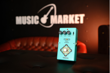 Педаль эффектов для бас-гитар Yerasov Chorus SCS-CH-10B