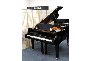 Рояль акустический кабинетный Yamaha C1X PE - чёрный полированный