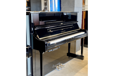 Акустическое пианино Yamaha U1 TA2