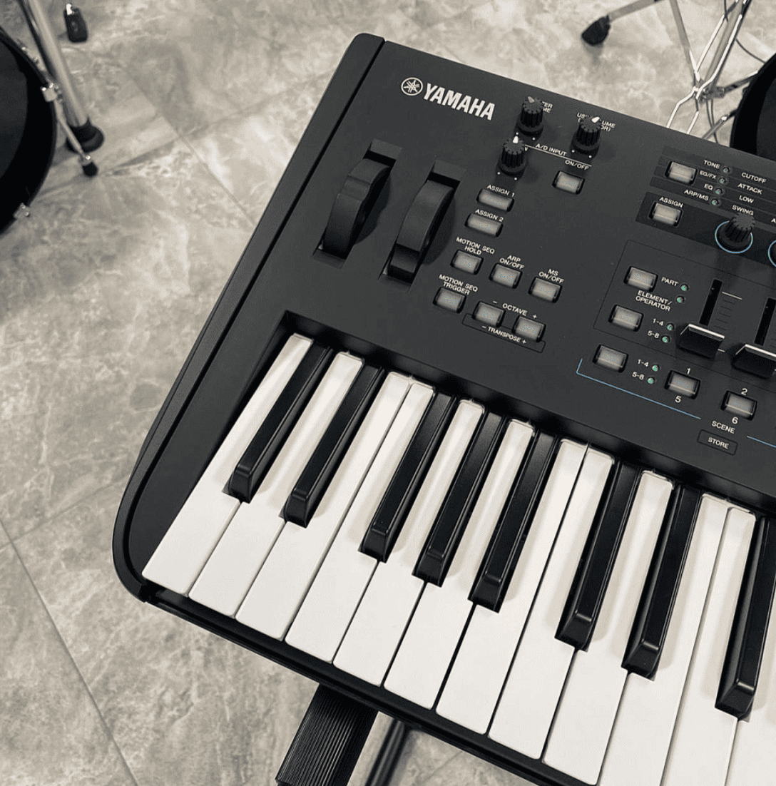 Синтезатор Yamaha MODX6+