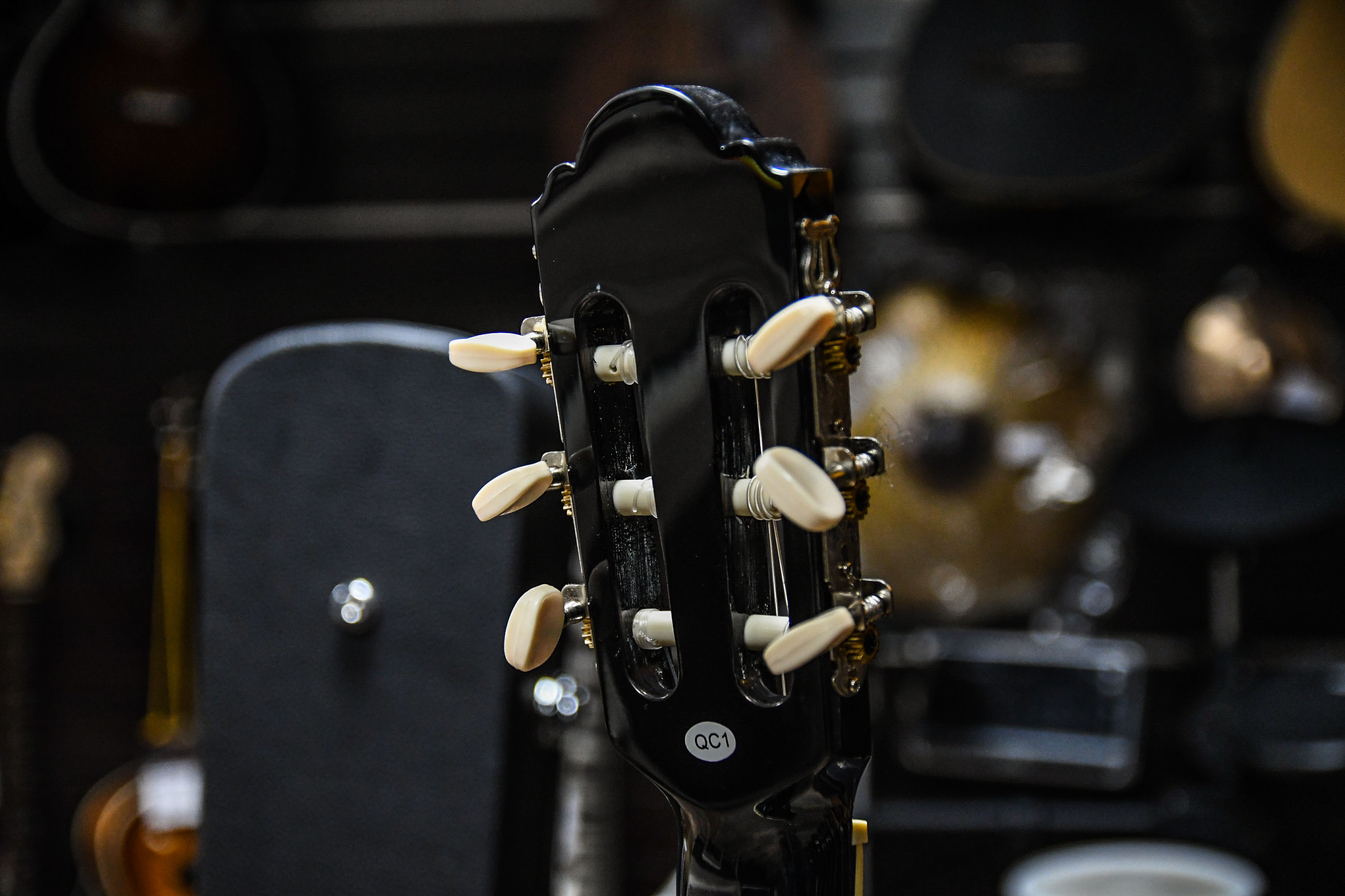 Классическая гитара HOMAGE LC-3911-BK