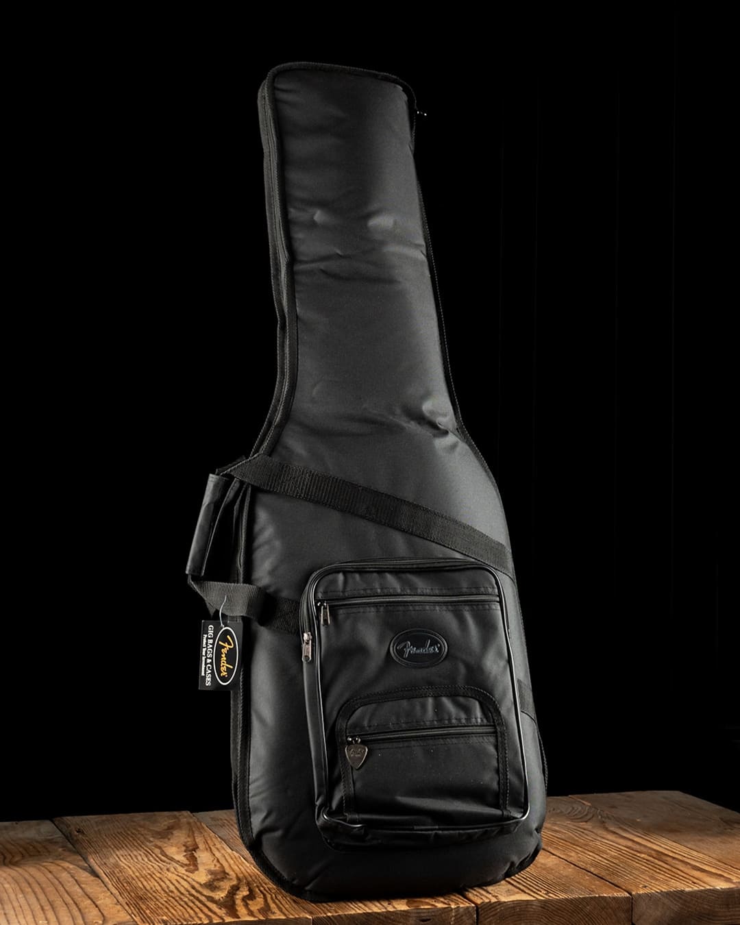 Электрогитара Fender Player Plus Stratocaster HSS Pau Ferro Silverburst