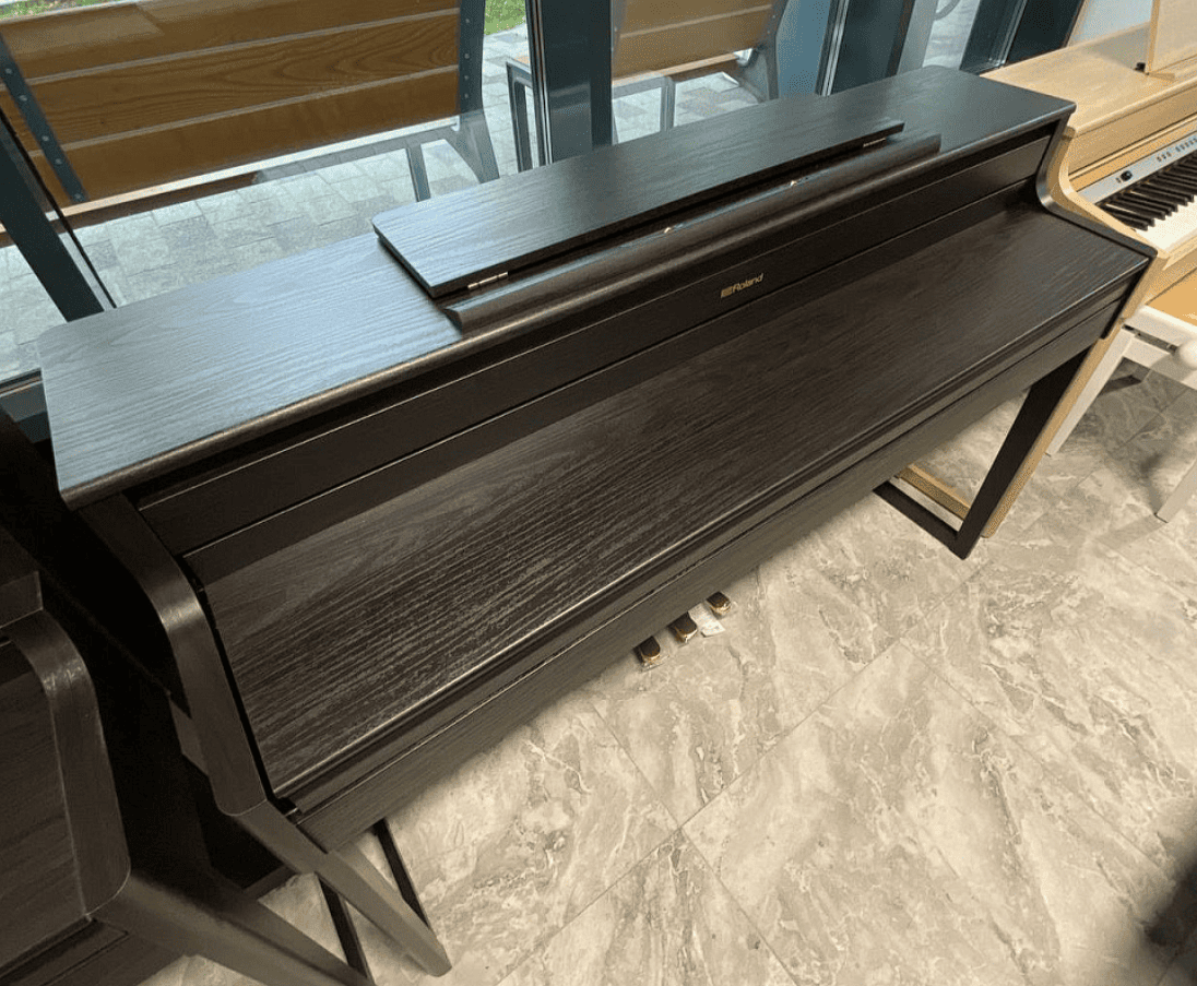 Цифровое пианино Roland HP704 DR - тёмный палисандр