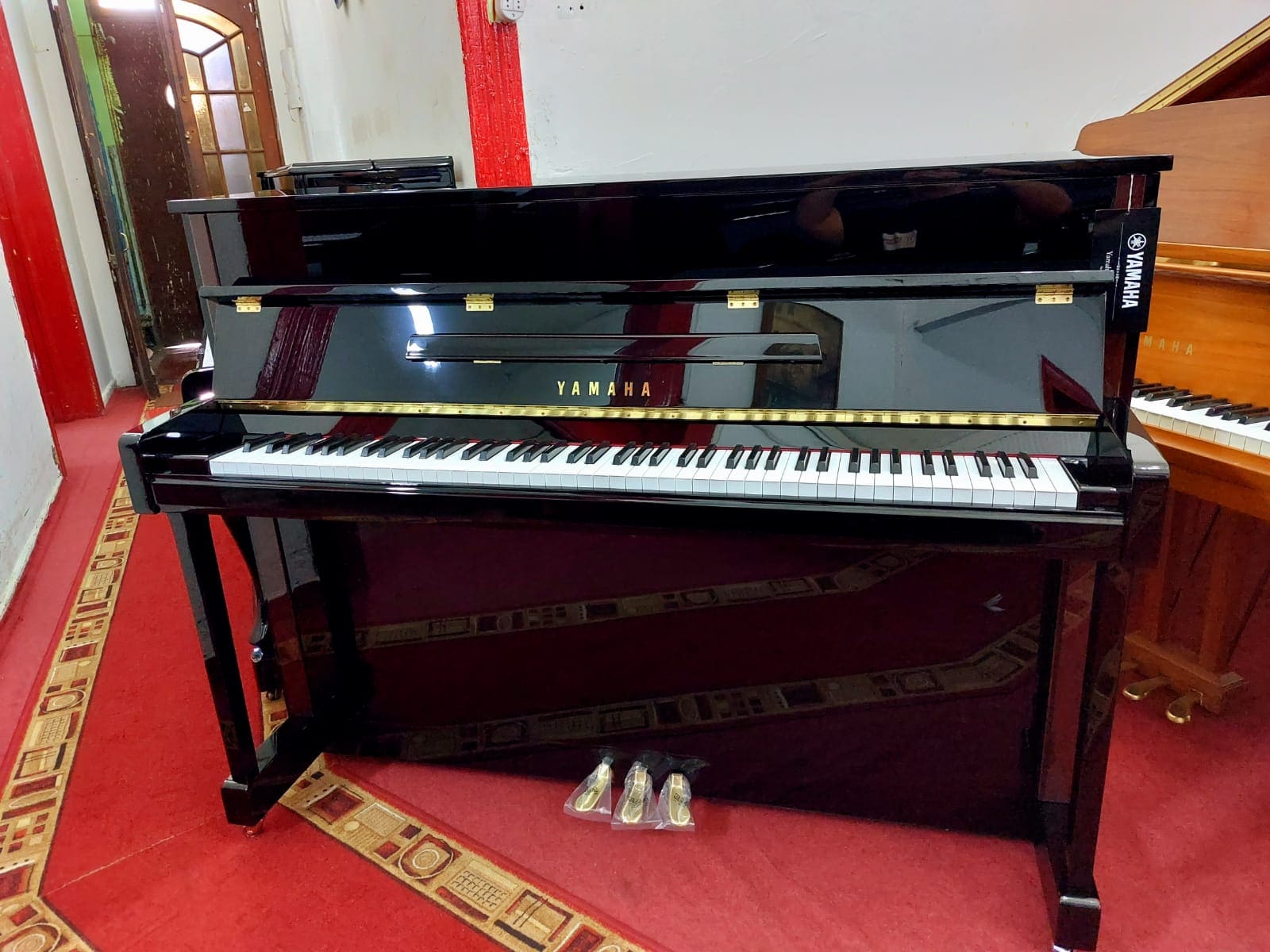 Акустическое пианино Yamaha JX113T PE