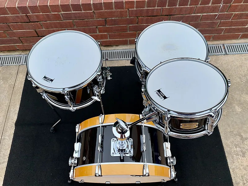 Ударная установка Yamaha Stage Custom Hip Shell Set RB