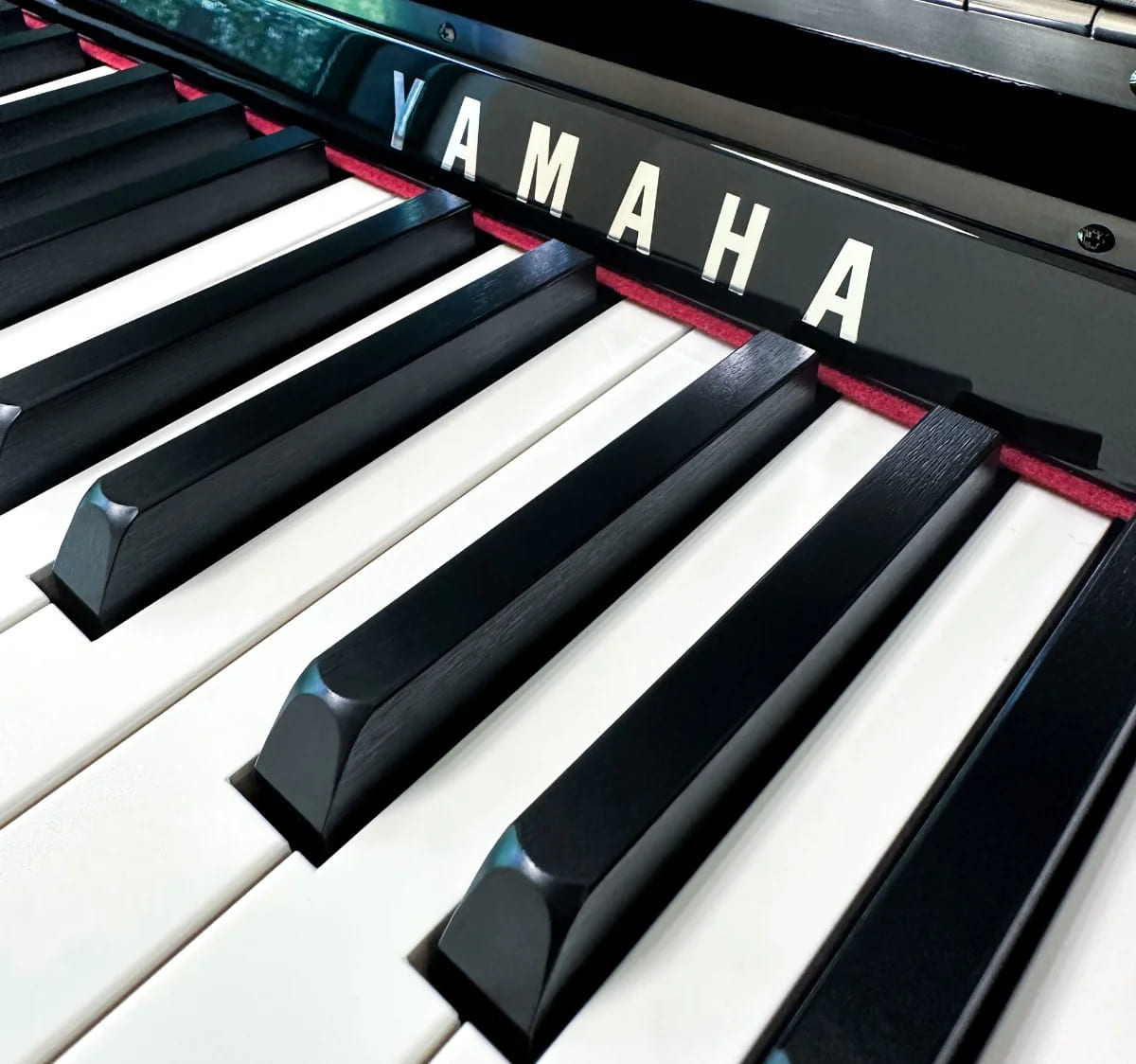 Цифровое пианино Yamaha CLP-785 PE