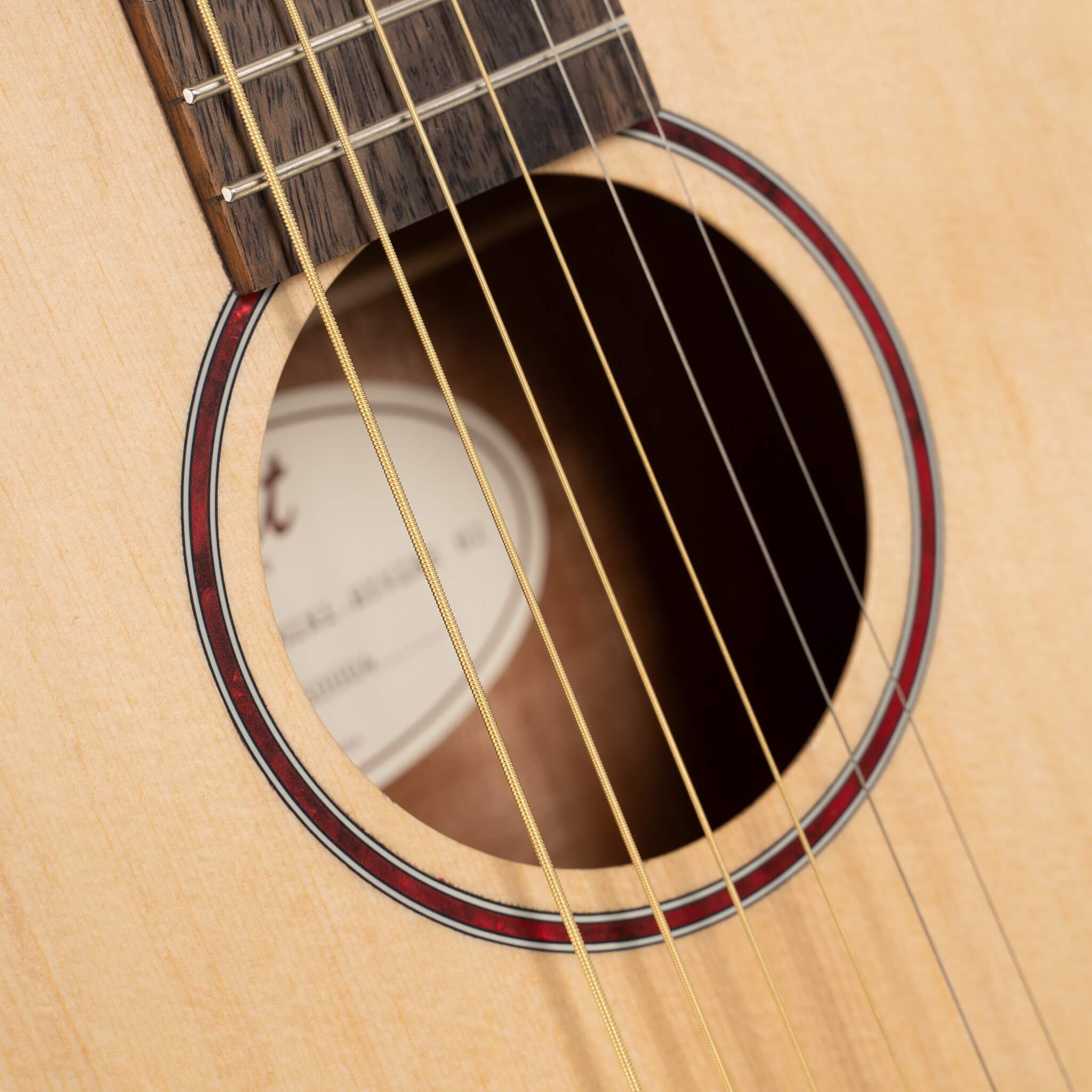 Earth-GO-OP-wbag Earth Series Трансакустическая гитара, цвет натуральный, с чехлом, Cort