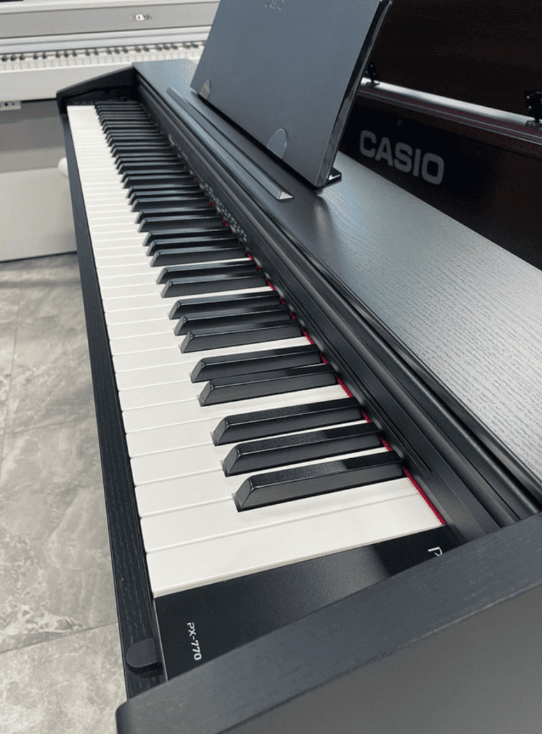 Цифровое пианино Casio px-770 bk (bundle)