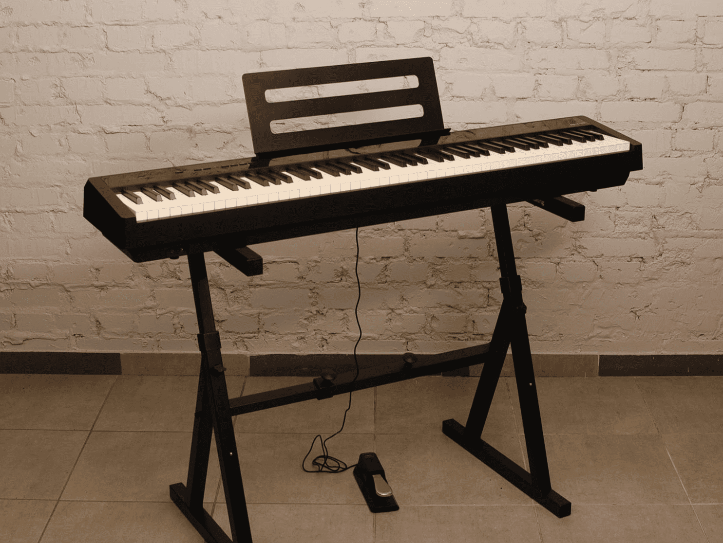 Цифровое пианино (Общее) 25000