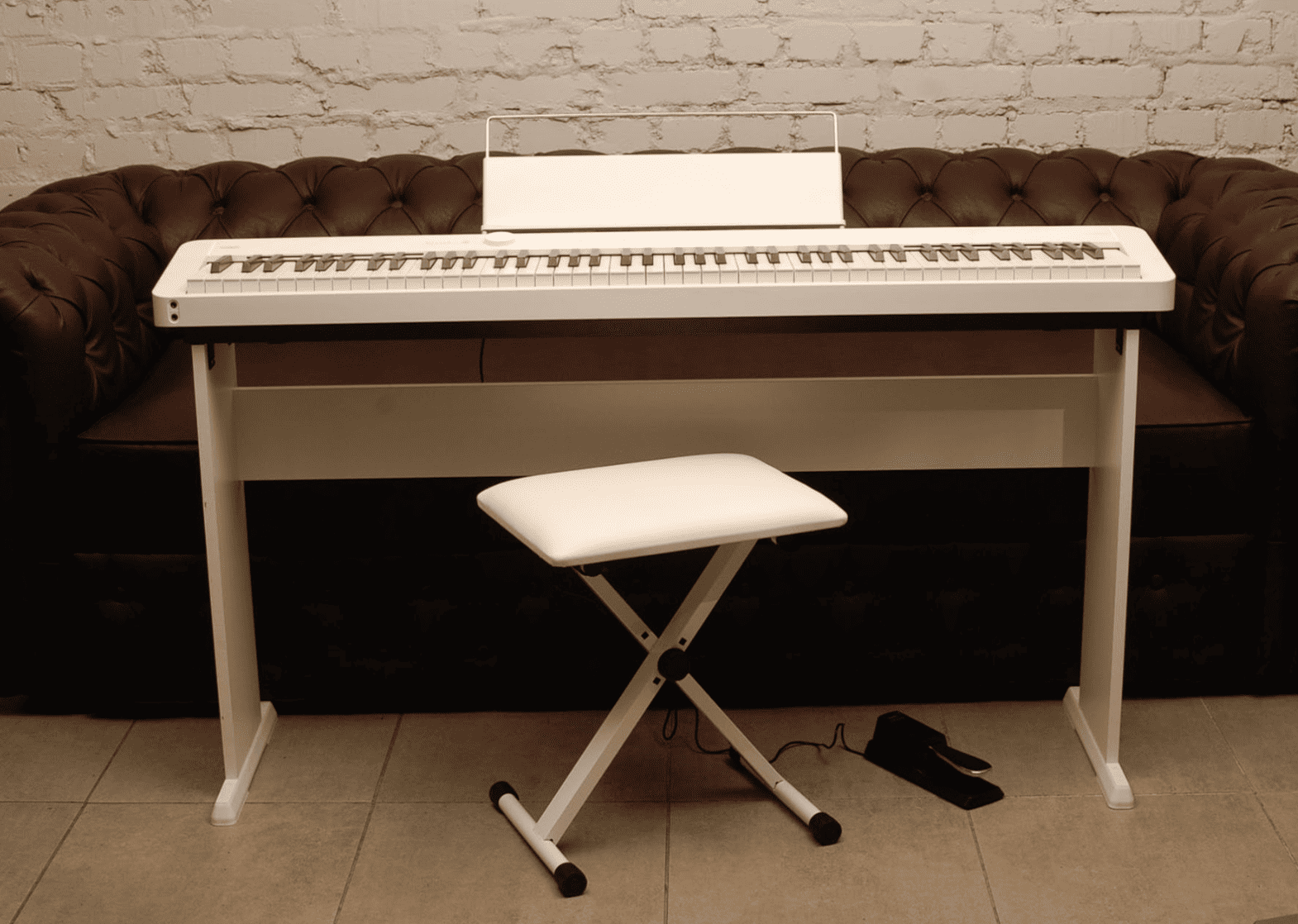 Цифровое пианино (Общее) 25000