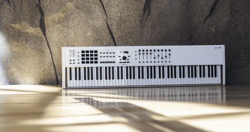 Миди-клавиатура Arturia KeyLab 88 MkII White