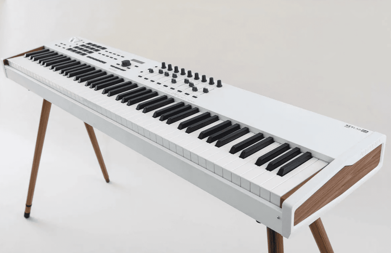 Миди-клавиатура Arturia KeyLab 88 MkII White