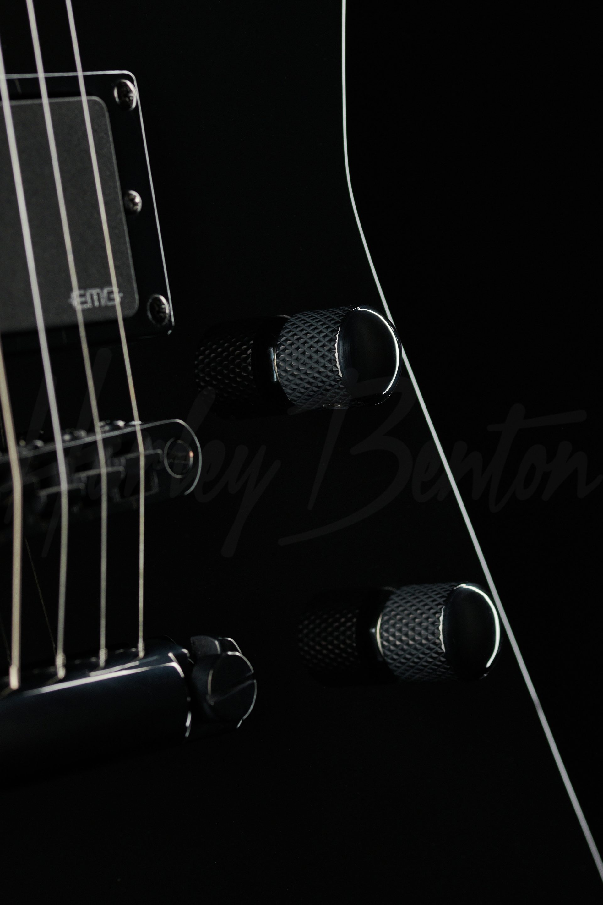 Электрогитара Harley Benton EX-84 Modern EMG BK