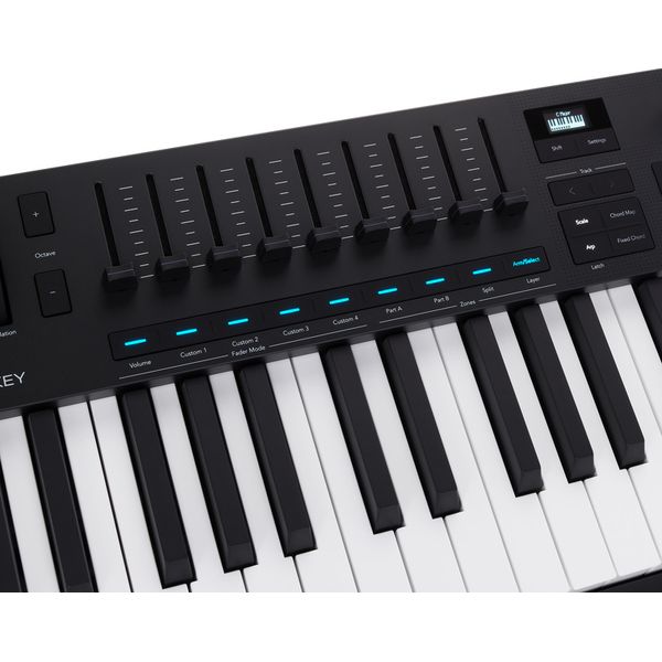 MIDI-клавиатура Novation Launchkey 49 MK4