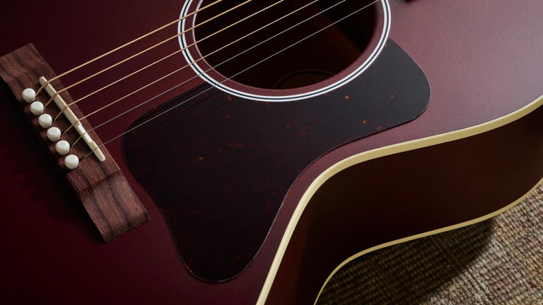 Электроакустическая гитара Gibson L-00 Special Wine Red