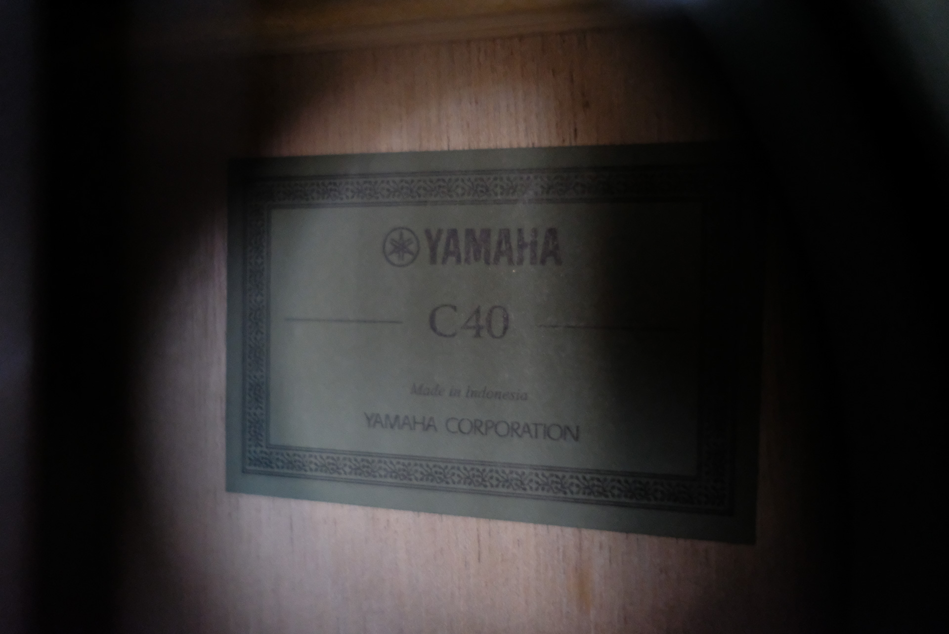 Классическая гитара Yamaha C40 BLACK