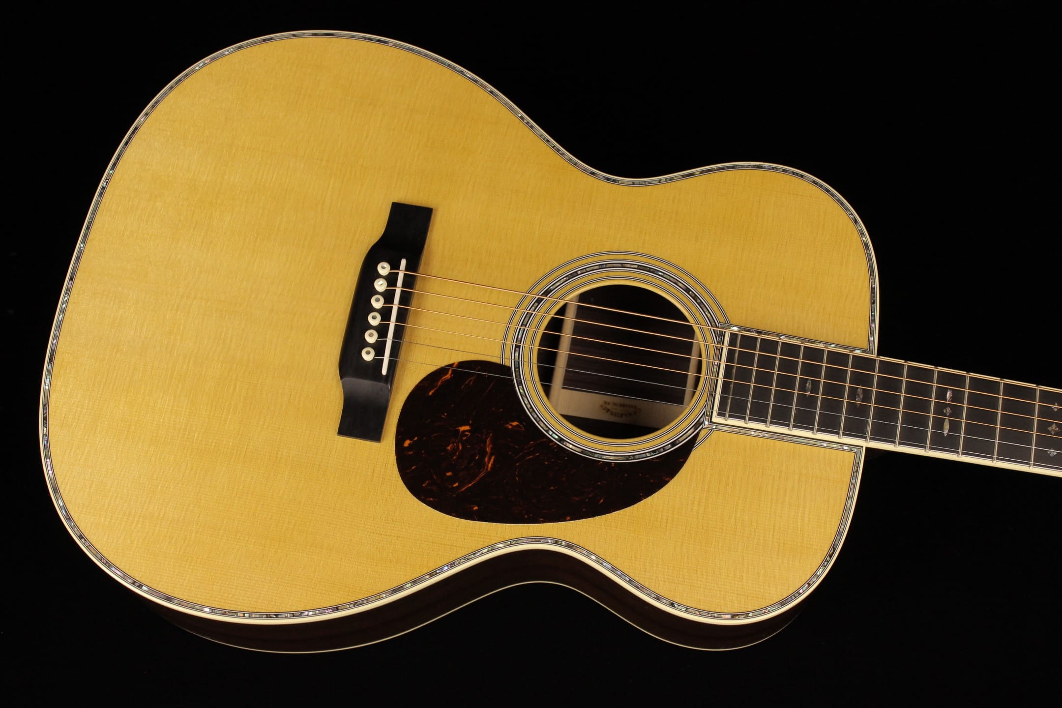 Акустическая гитара Martin Guitar 000-42 Modern Deluxe