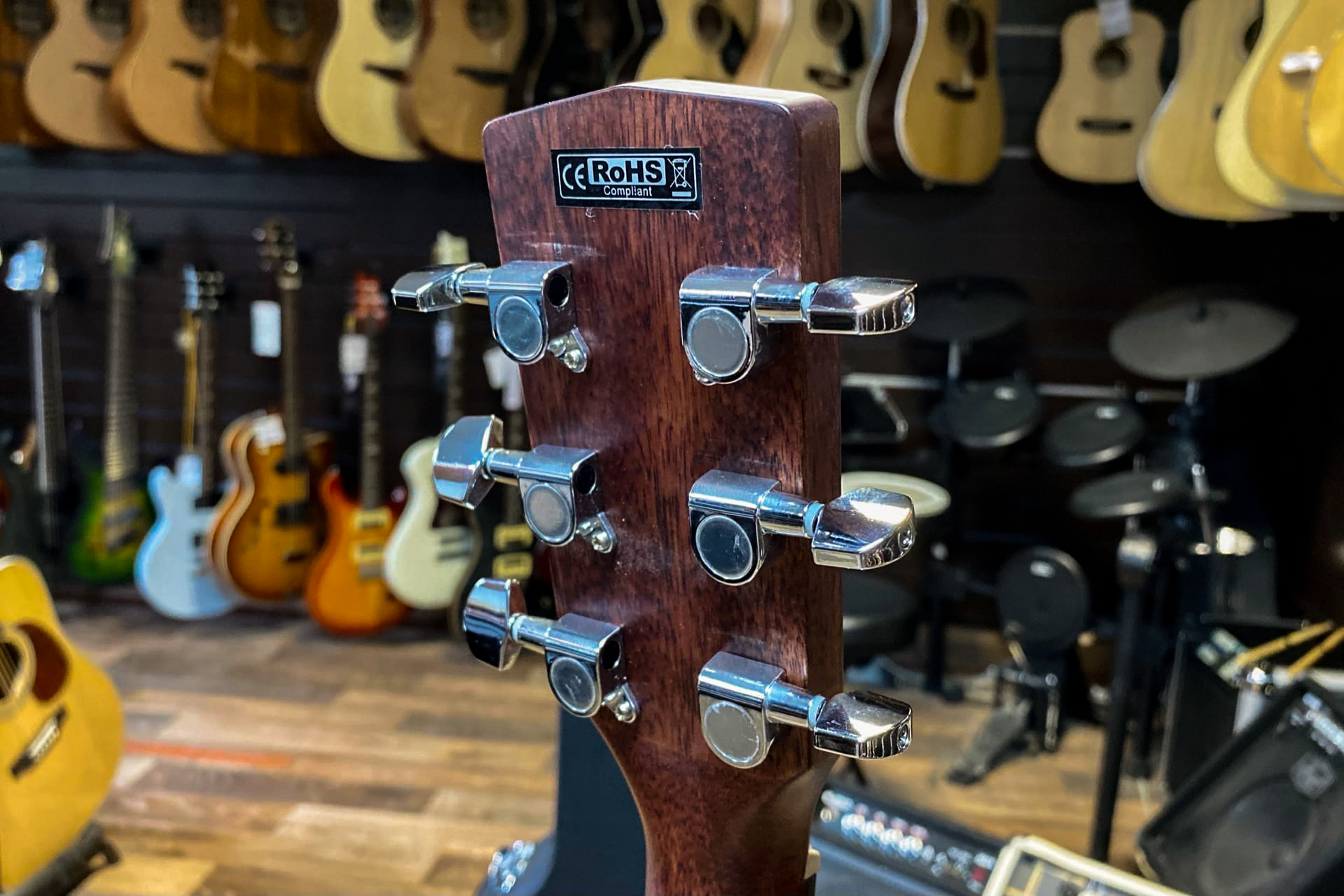 Электроакустическая гитара Cort MR710F-NS MR Series