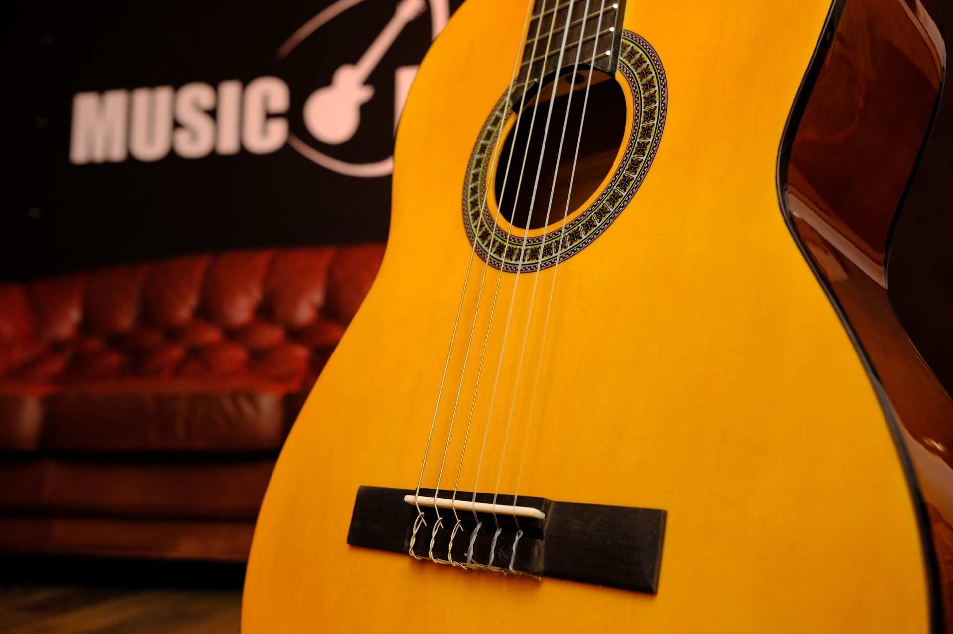 Классическая гитара BARCELONA CG6 4/4