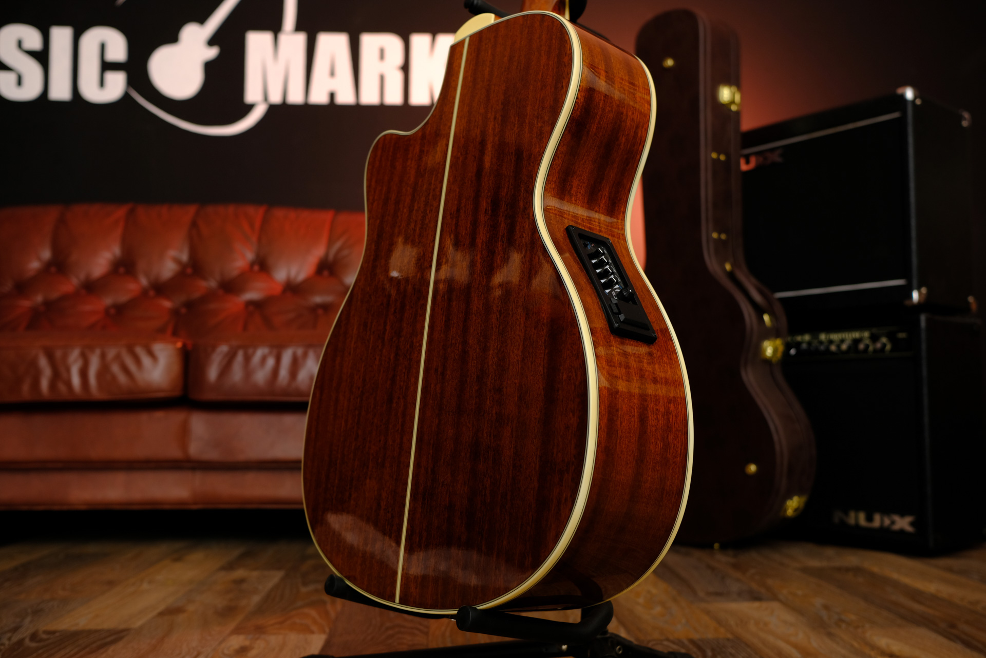 Акустическая бас-гитара Caraya FB711CEQ-N