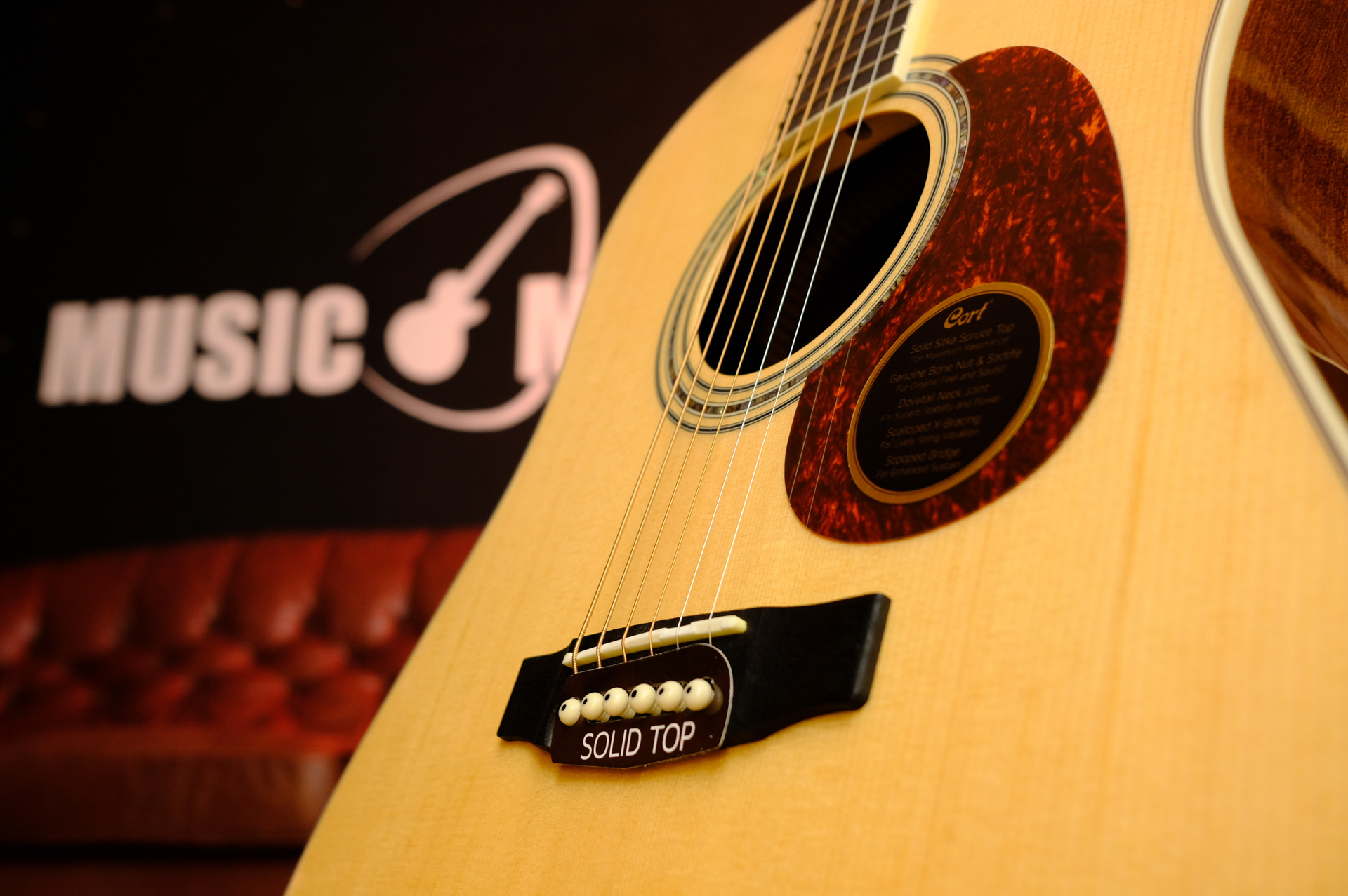 Электроакустическая гитара Cort MR Series MR710F-NAT