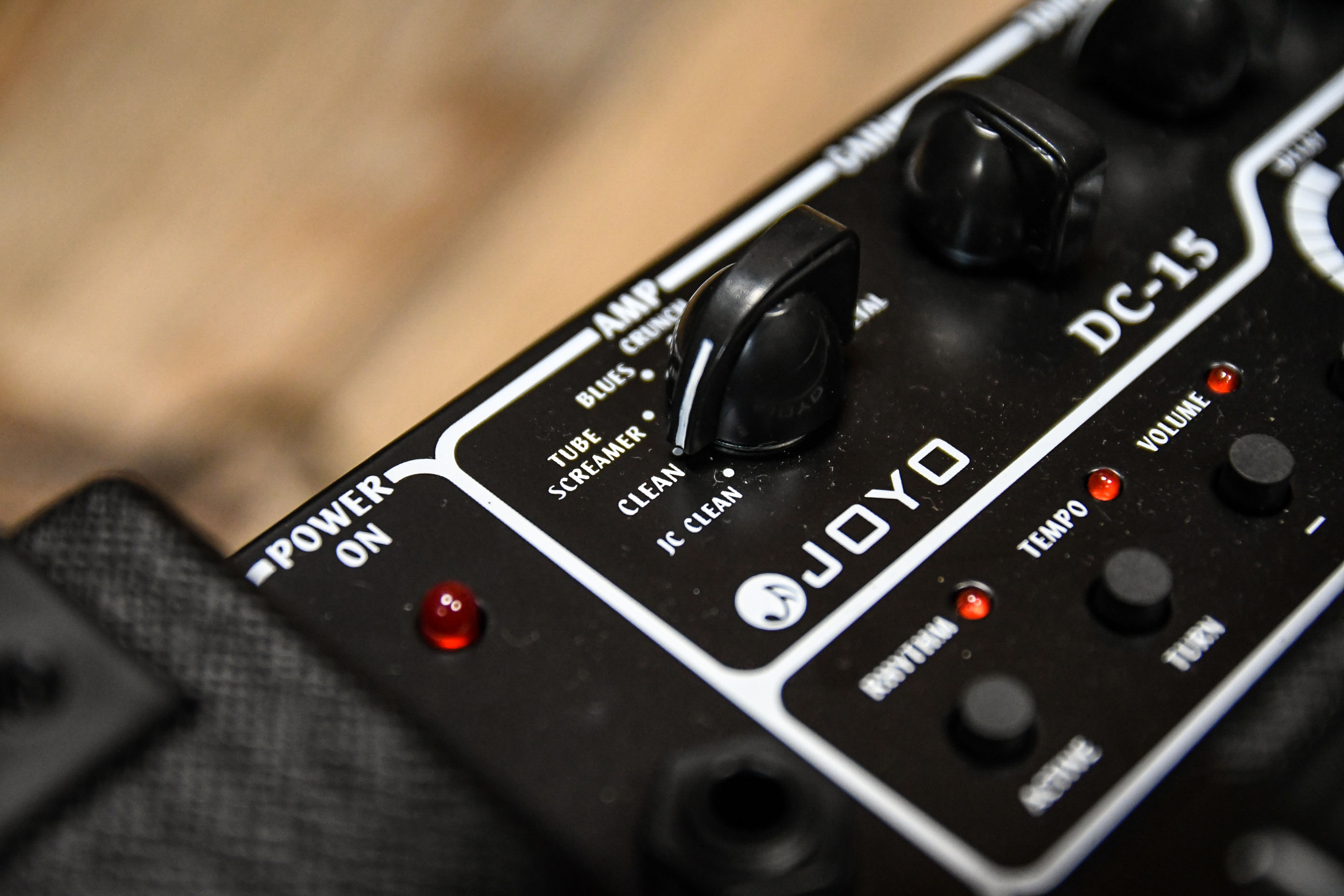 Комбоусилитель гитарный Joyo DC-15