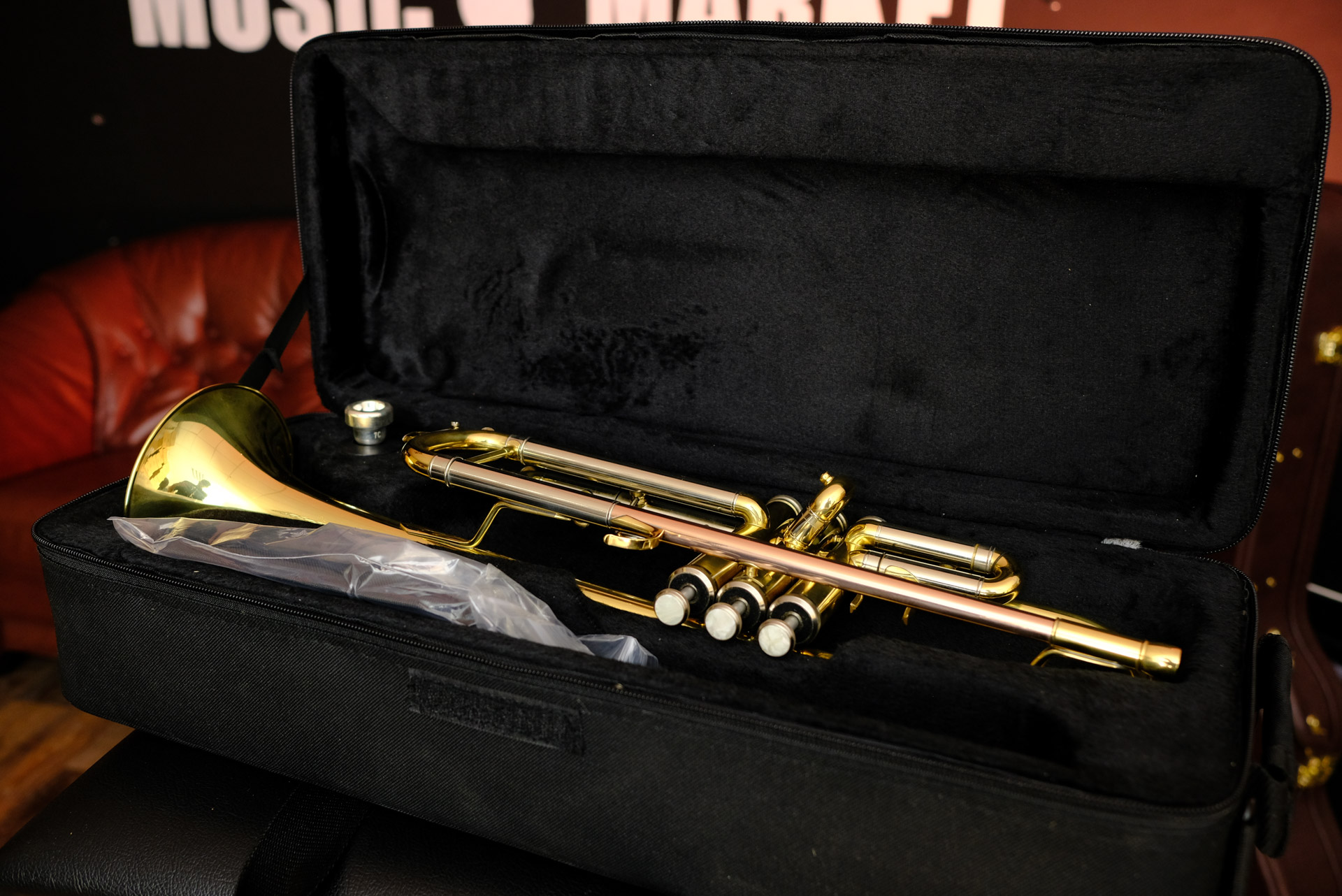 JP051 Труба Bb, лакированная, John Packer