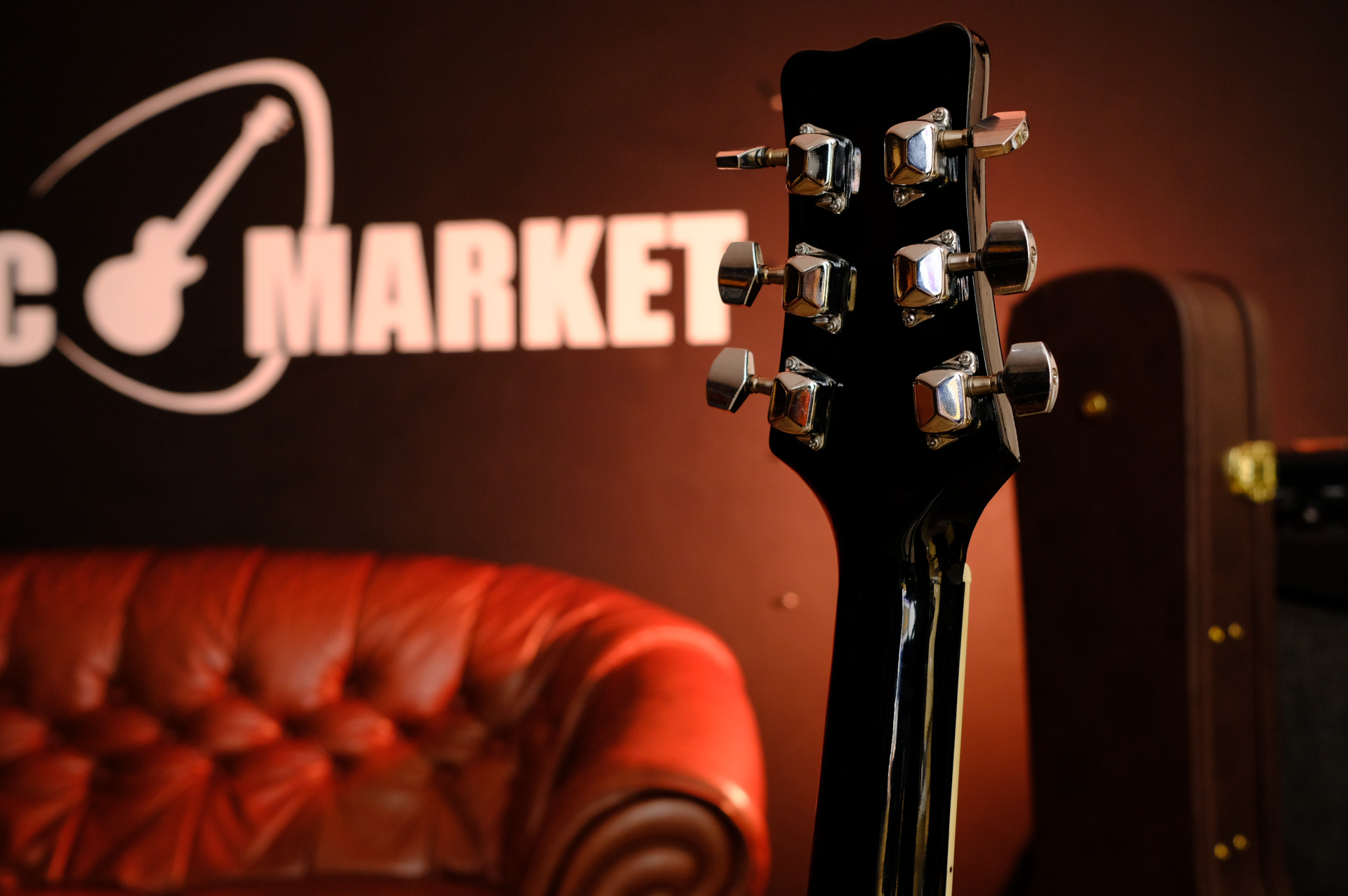 Электроакустическая гитара Martinez FAW-702 CEQ / B