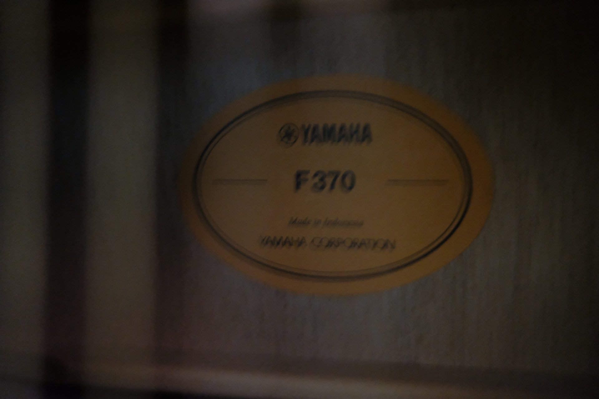 Акустическая гитара Yamaha F370