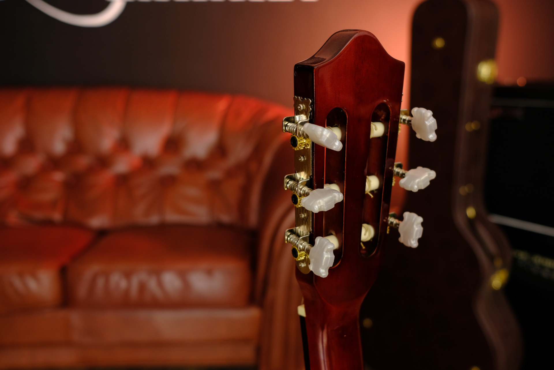 Классическая гитара Caraya C34YL 1/2