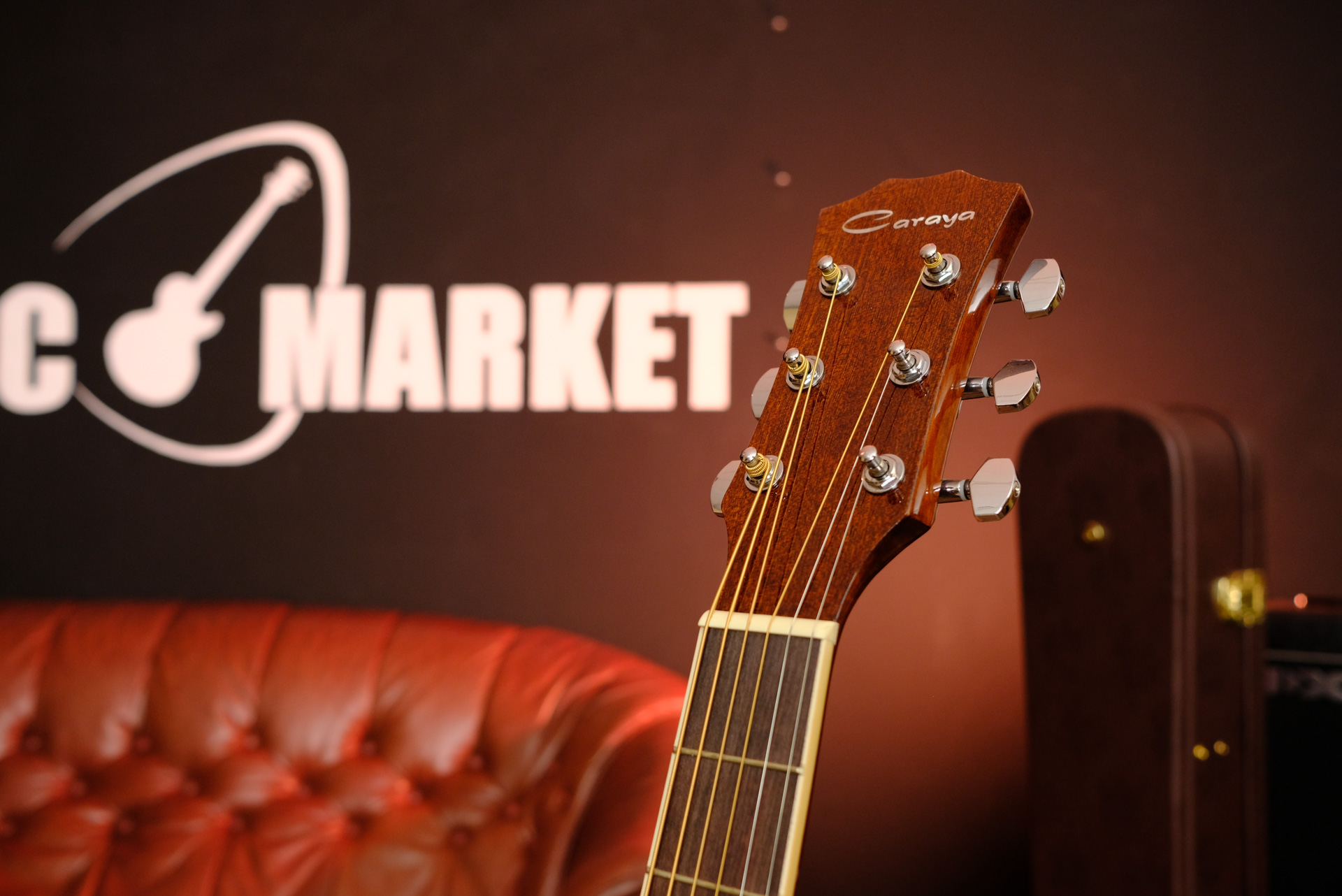 Акустическая гитара Caraya F666