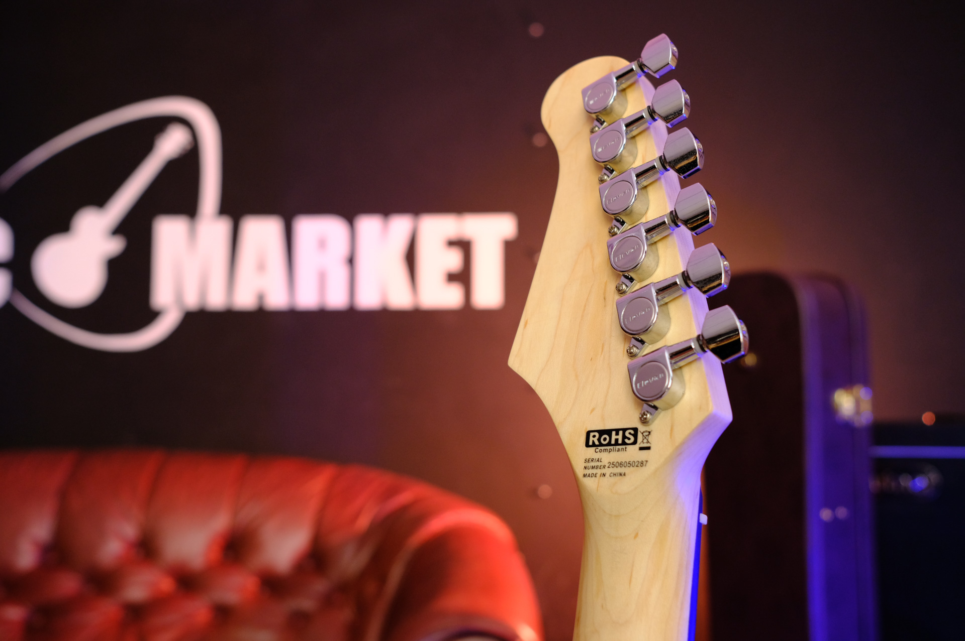 Электрогитара Clevan CST-20SB