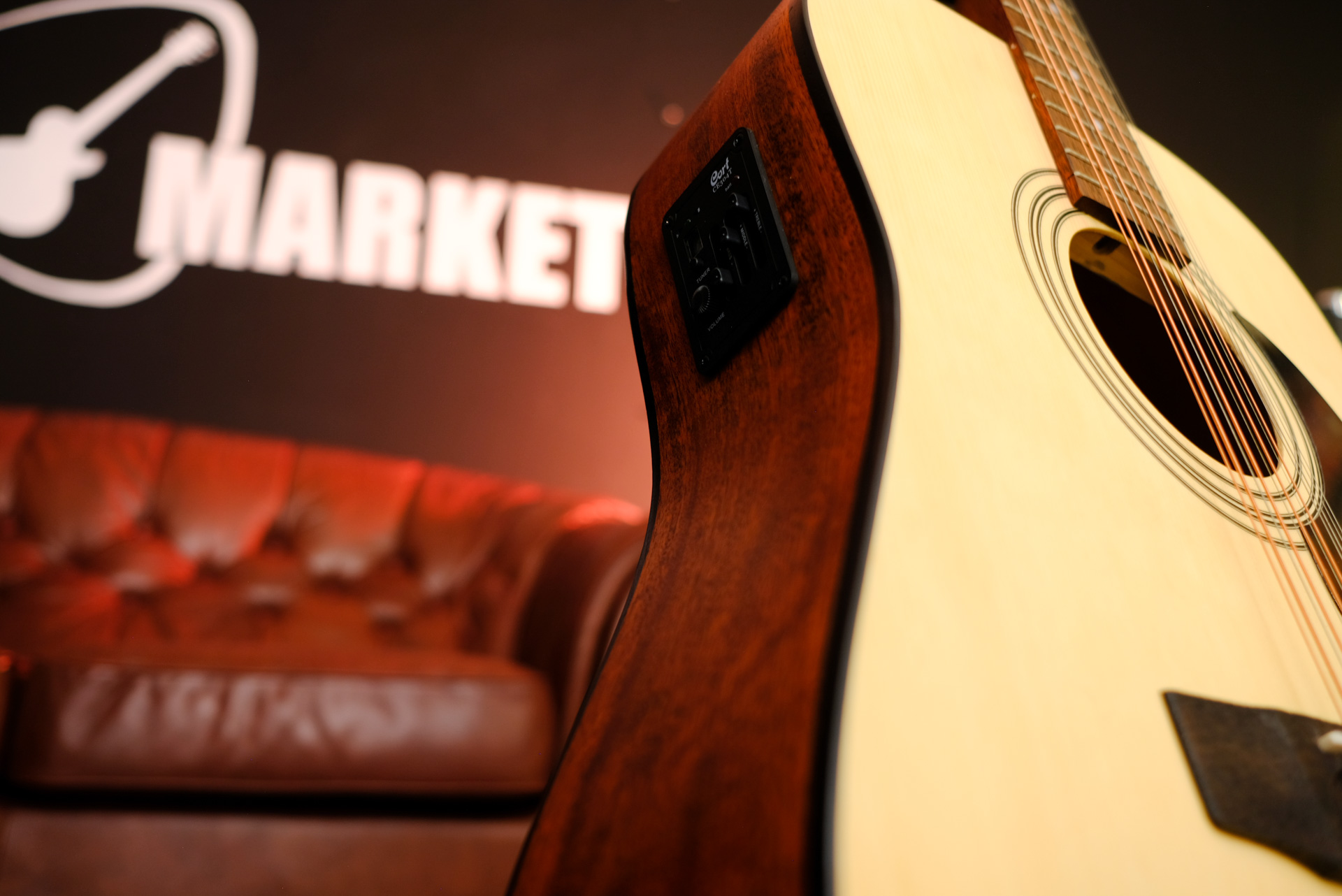 Электроакустическая гитара Cort AD810-12E-OP Standard Series