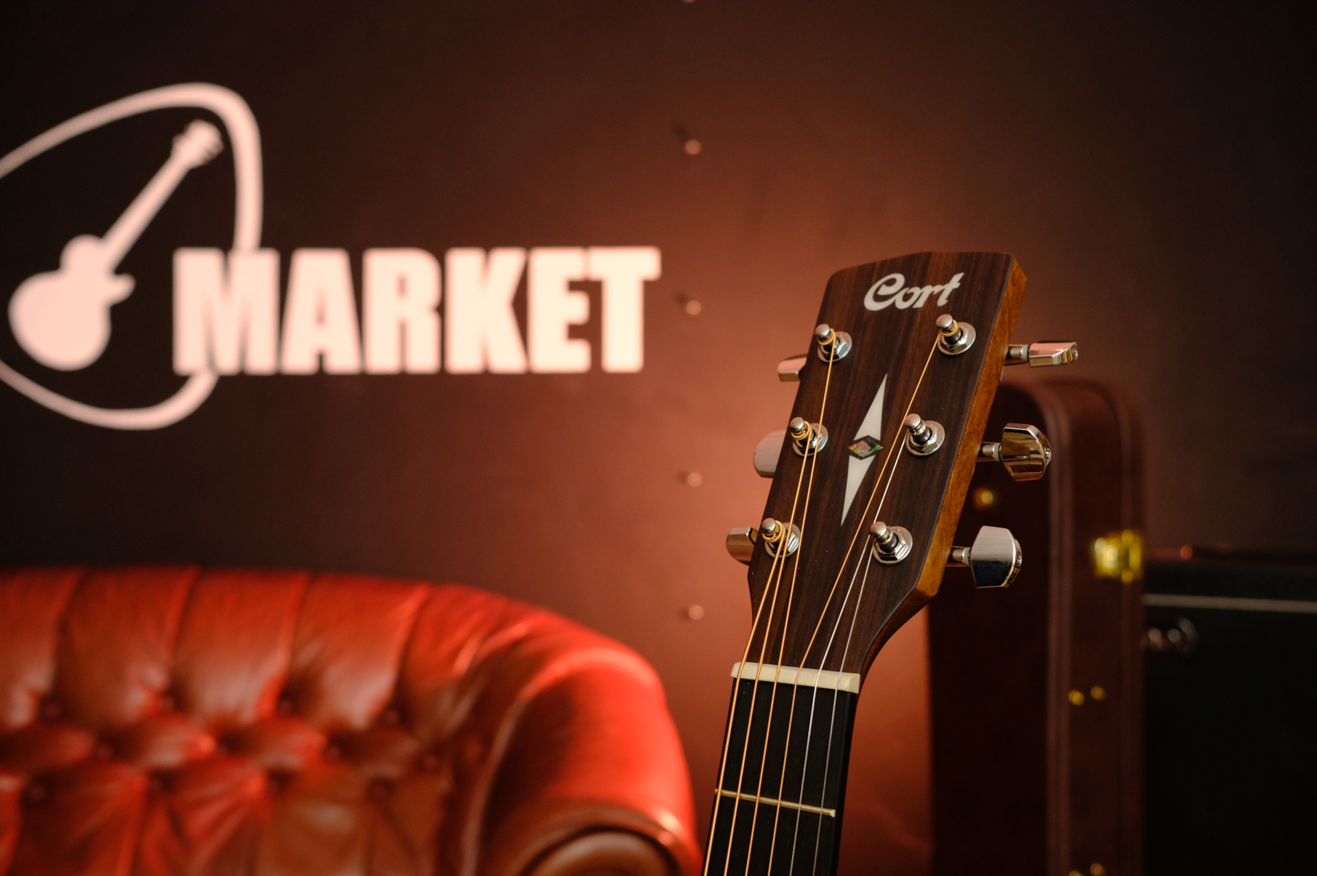 Акустическая гитара Cort Earth Series EARTH70-NT