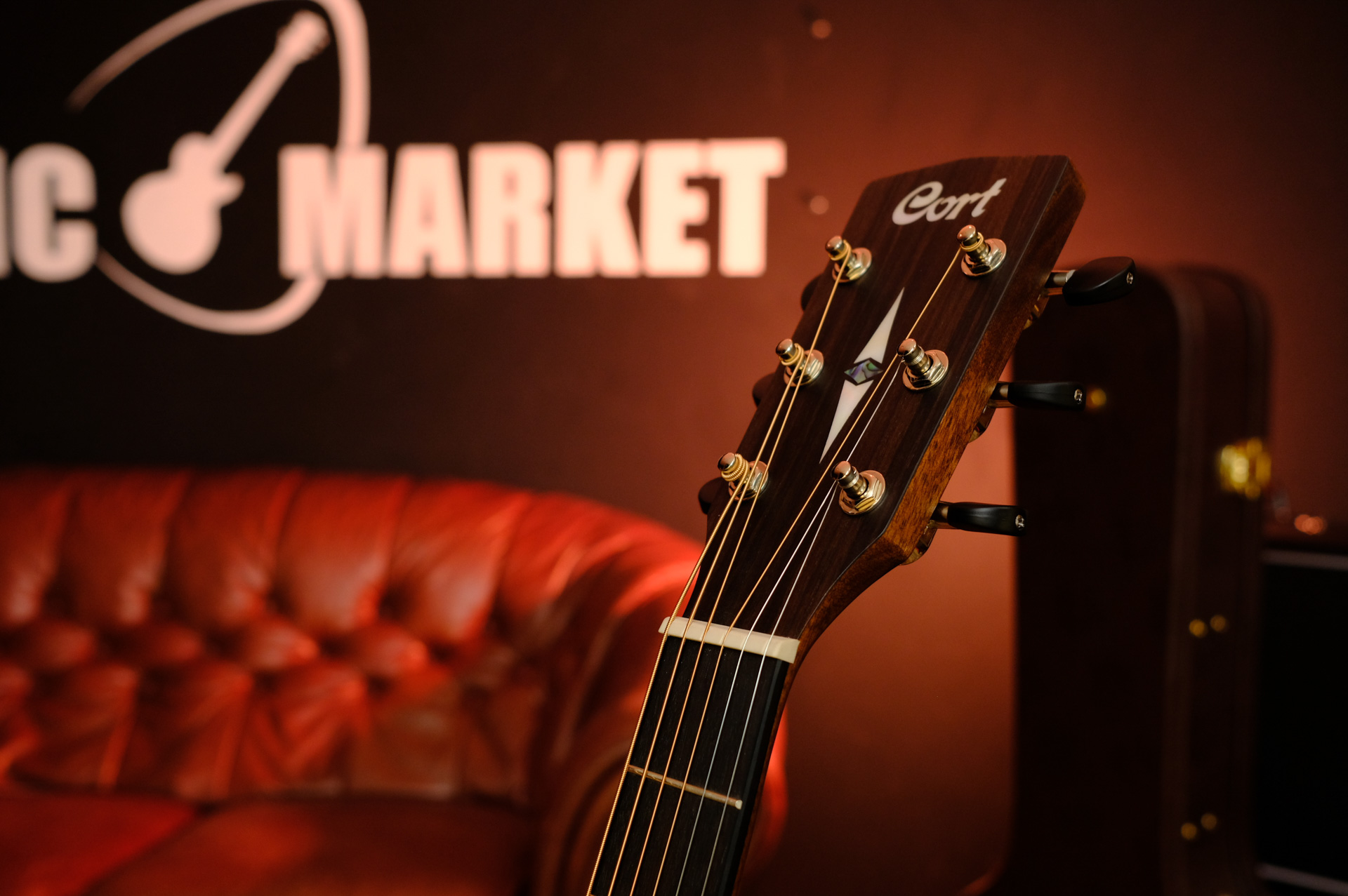 Электроакустическая гитара Cort L150F-NS Luce Series