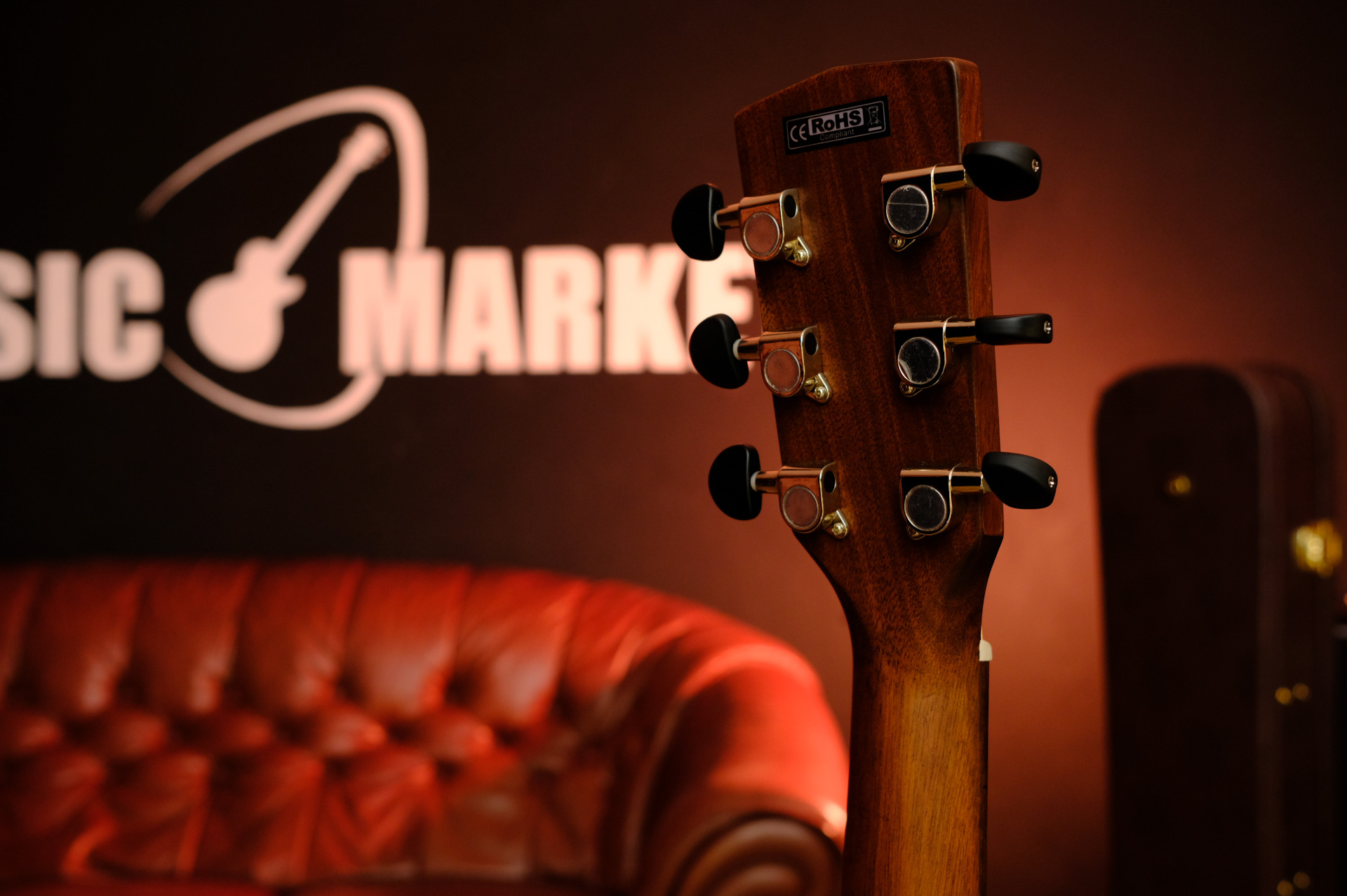 Электроакустическая гитара Cort Luce Series L450CL-NS