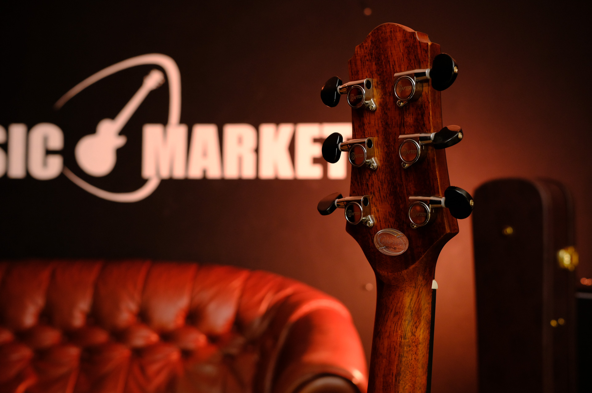 Электроакустическая гитара CRAFTER HT-250 CE/N