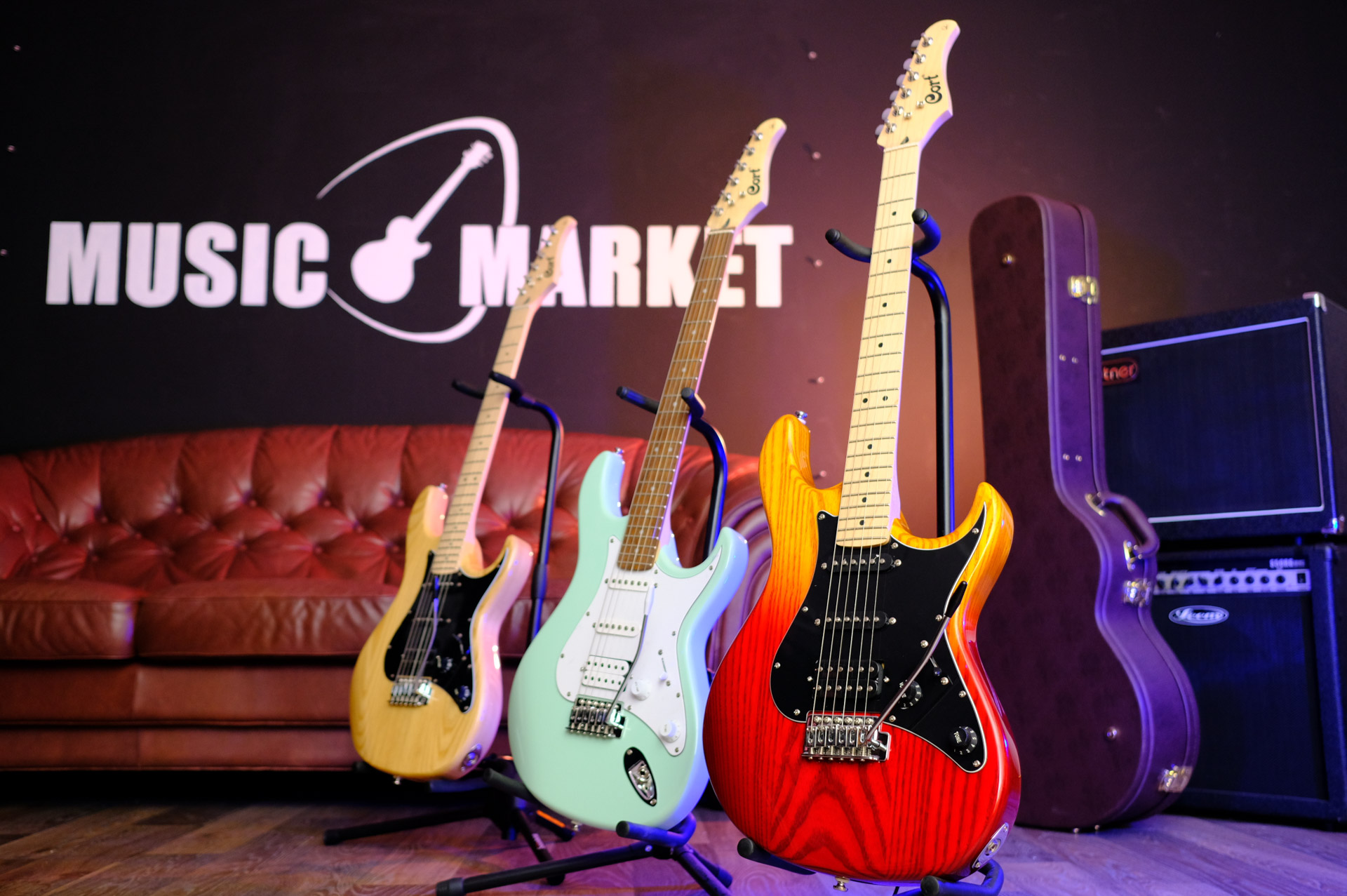 Электрогитара Homage HEG310BK